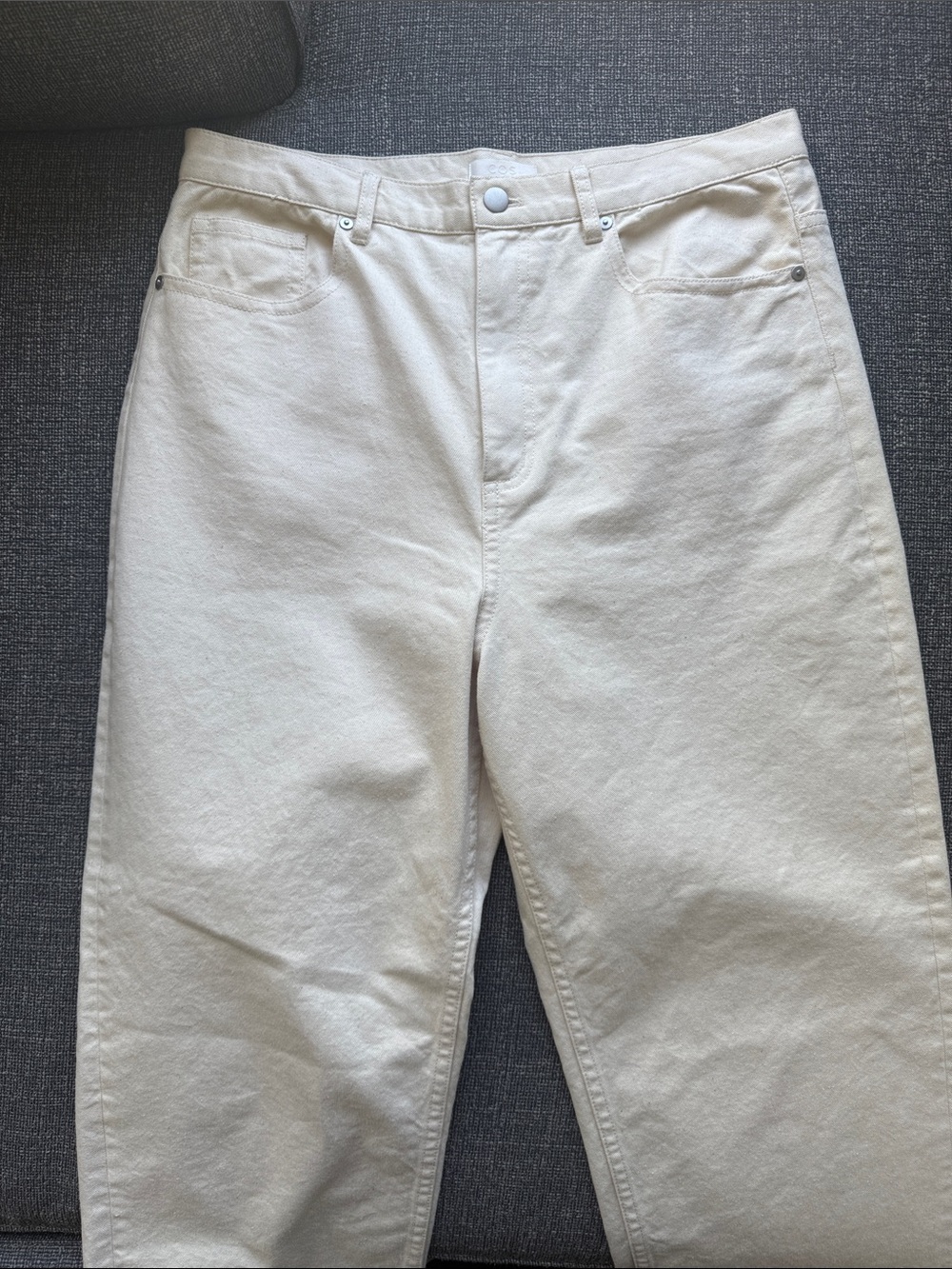 NWOT COS Bay Barrel Leg Jeans Cream White - Sz 10 - Picture 8 of 9